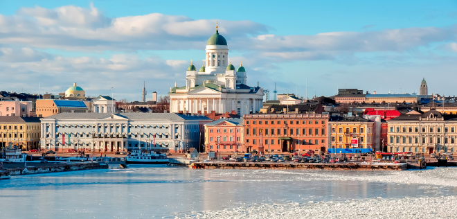 Ulkomaalaistaustaisten nettotulonsiirrot suuremmat kuin suomalaistaustaisilla – Kuva muuttuu, kun huomioidaan väestöryhmien ikärakenne