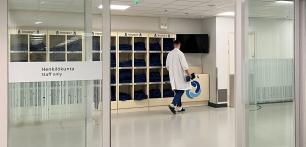 Yksityisen sote-toimijan saapuminen kuntaan vähentää julkisen työllisyyttä ja lisää palveluostoja