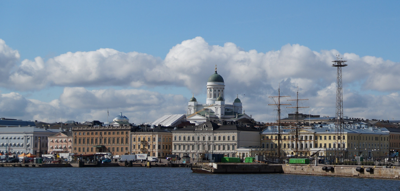 Kauppatori Helsingissä